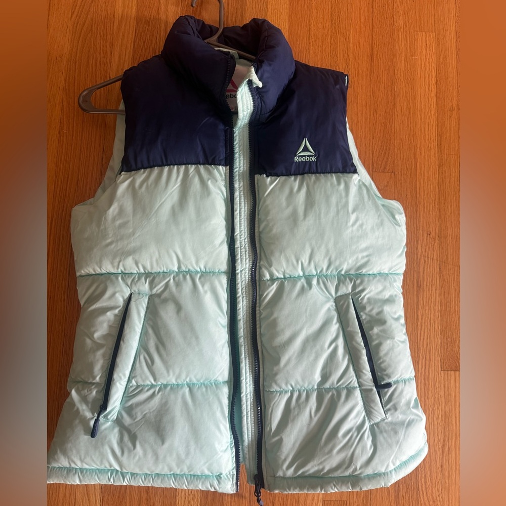Reebok vest
